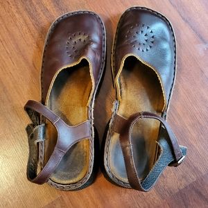 Naot Mary Jane Strappy Sandal Shoe